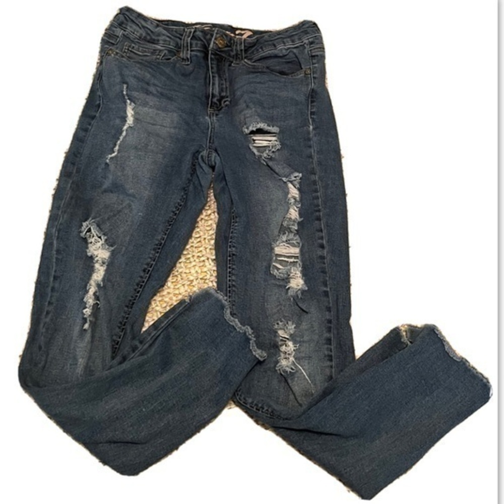 Seven7 Women’s 10 High Rise Ankle Skinny Distressed Blue Jeans. 

Gently worn. - Picture 1 of 1